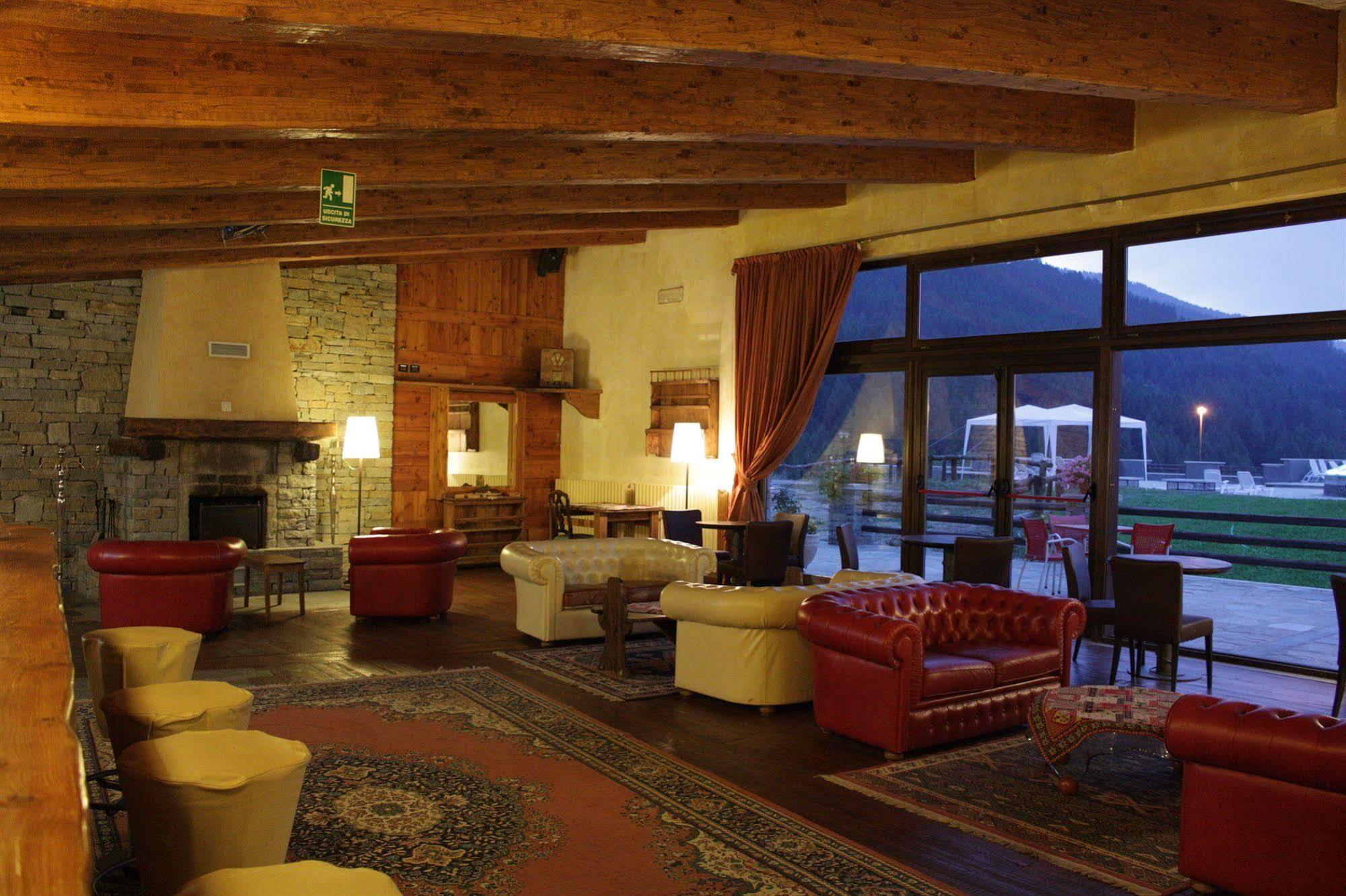 Chaberton Lodge & Spa Oulx Exterior foto